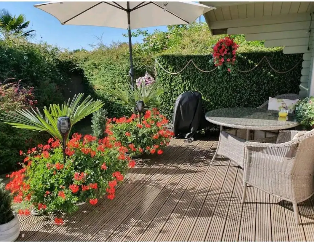 The Country Cabin Hideaway Apartment Wimborne Minster